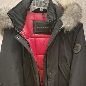 Andrew Marc Women's Black and Red Jacket
